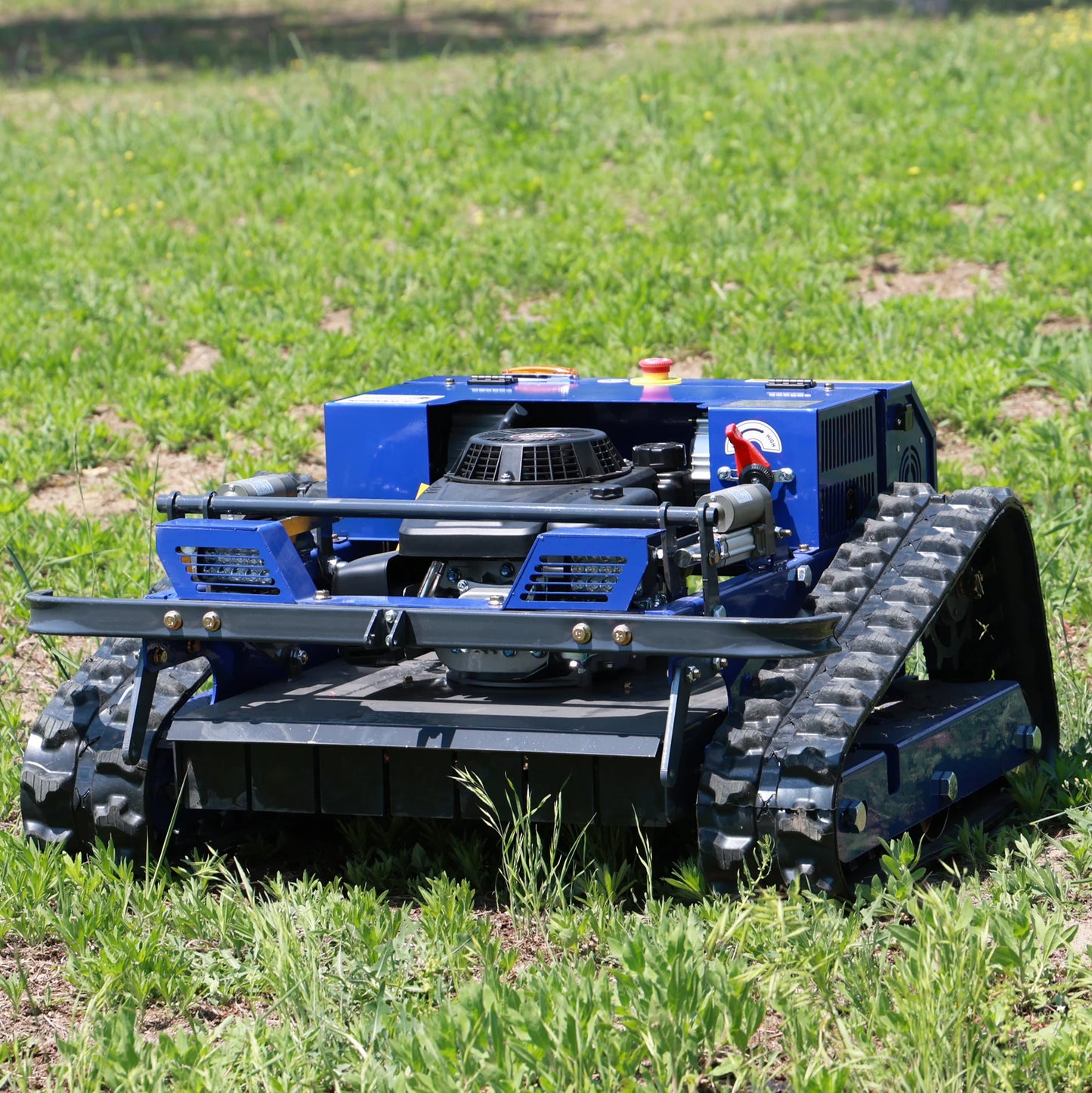 AIWEIYA Slope Mower Remote Controlled Tracked Robotic Lawn Mower