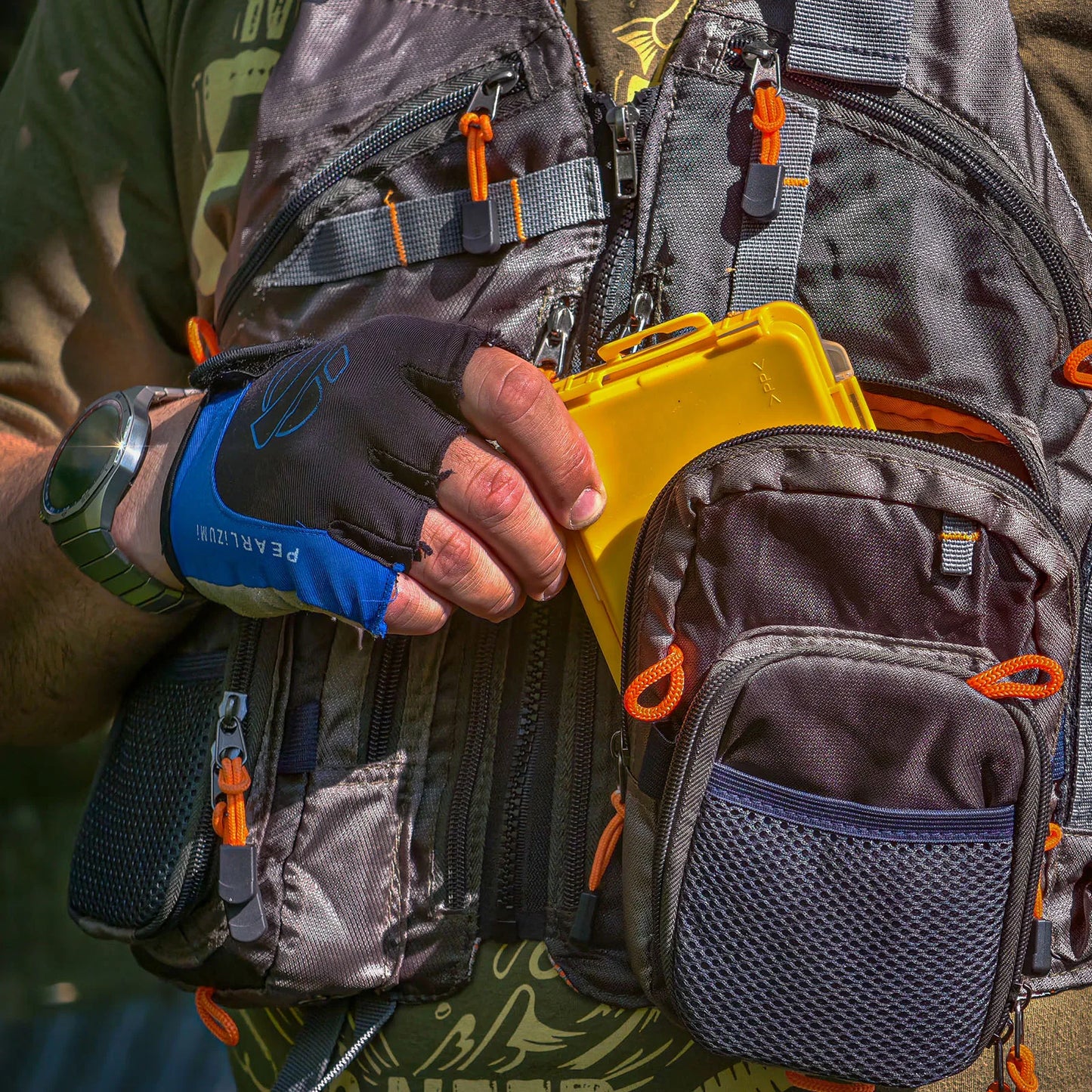 Kylebooker Fly Fishing Vest for Men Women with Multi Pockets